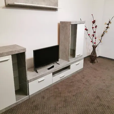 Alba Parc Apartment